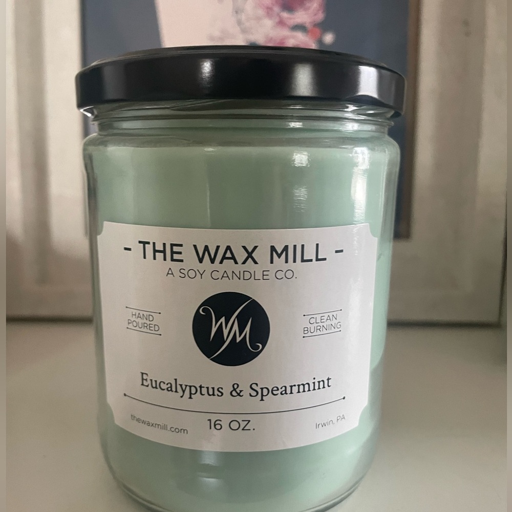 SOY CANDLE - THE WAX MILL - 16 OZ - SPEARMINT AND EUCALYPTUS